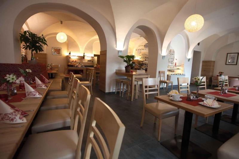 Arcus Hotel - Restoran