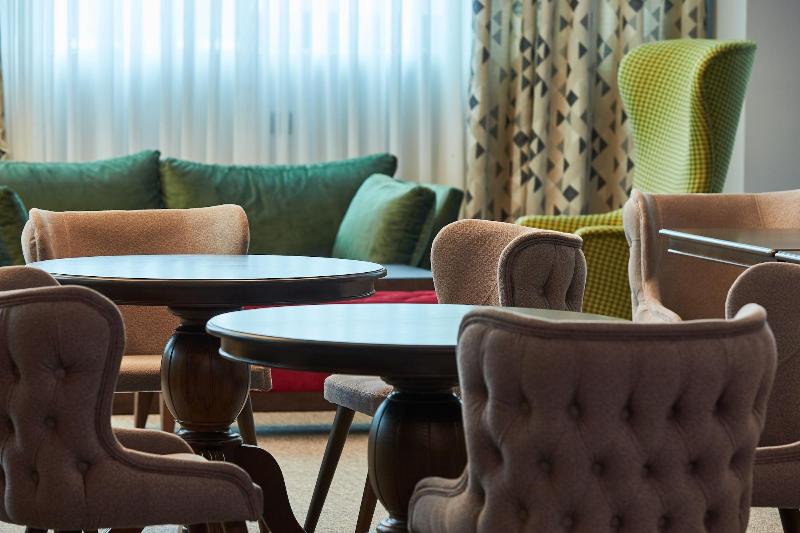 Green Tower Hotel - Lobi