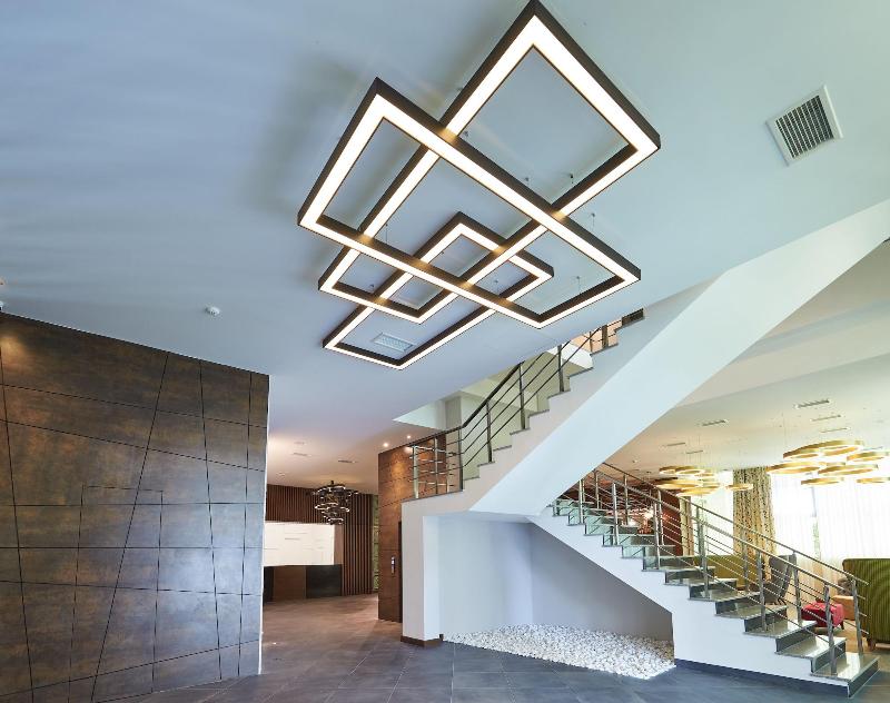 Green Tower Hotel - Lobi