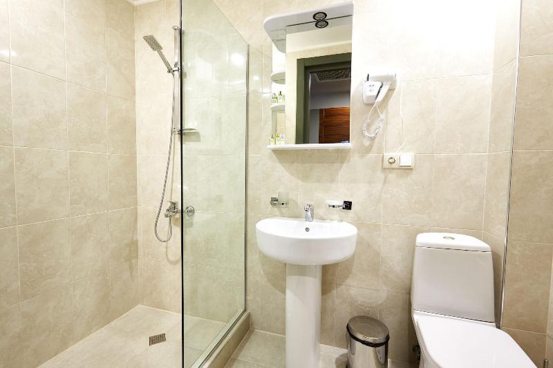 Green Tower Hotel - Oda