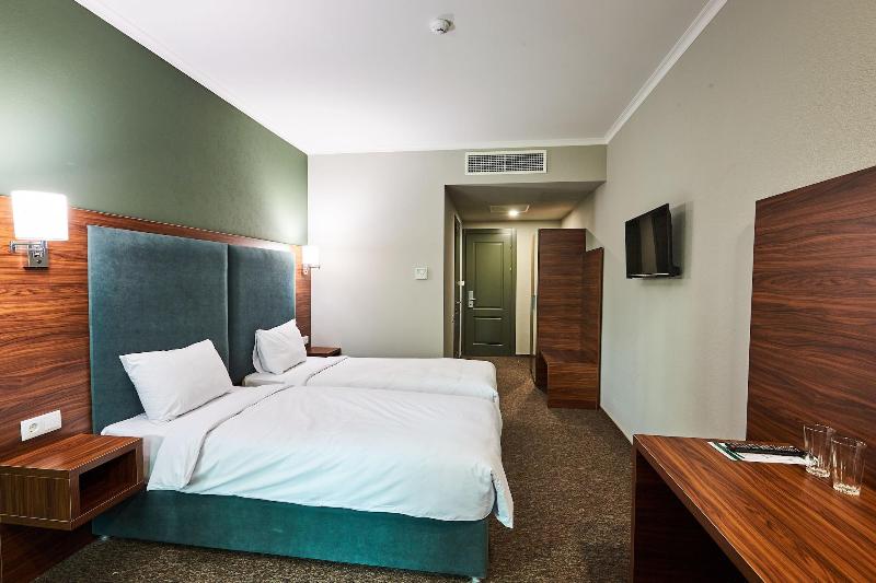 Green Tower Hotel - Oda