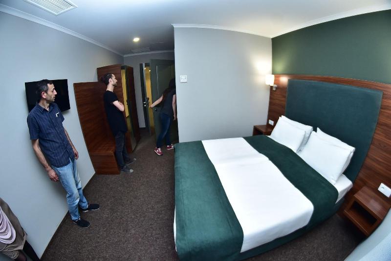 Green Tower Hotel - Oda