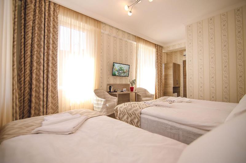 Hotel Kenari - Oda