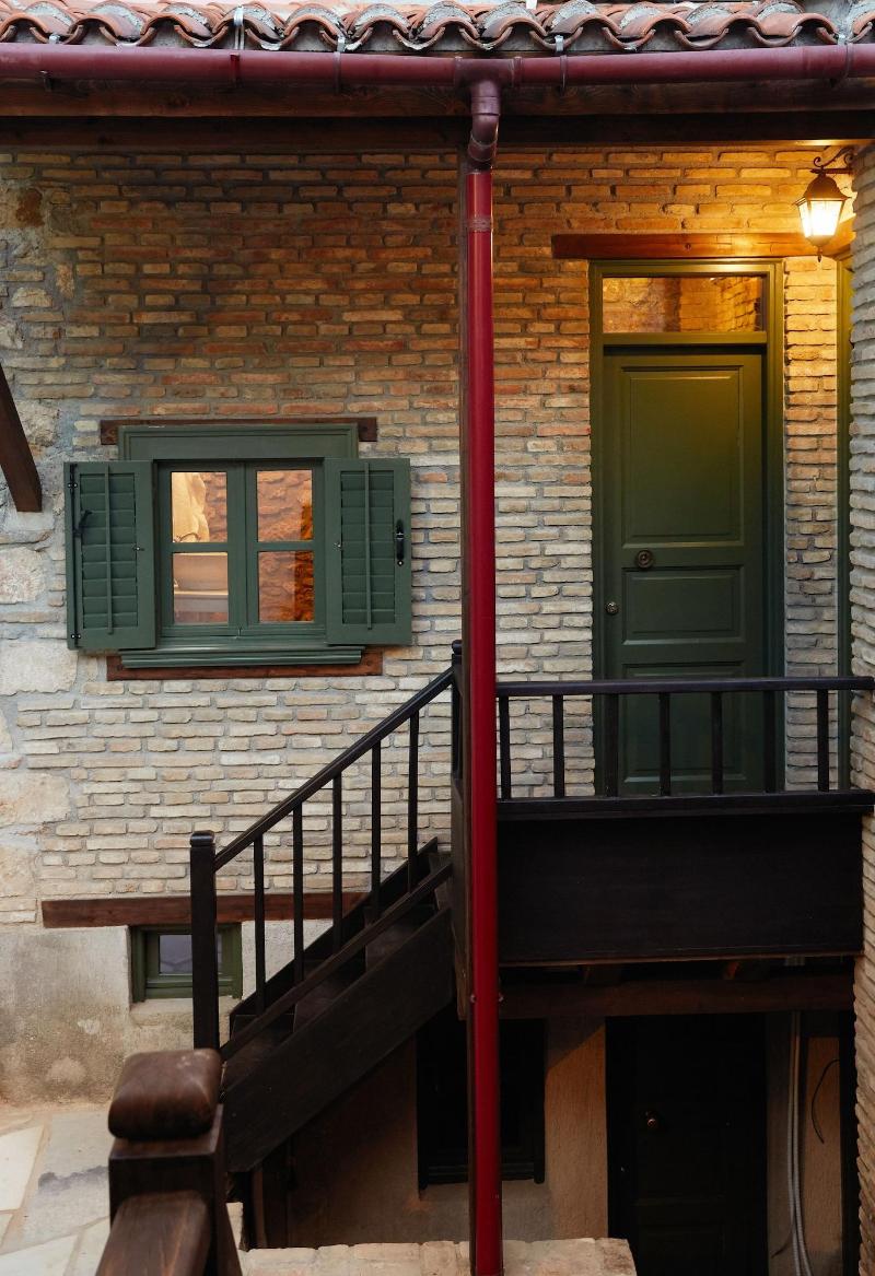 Athenian Residences - Genel