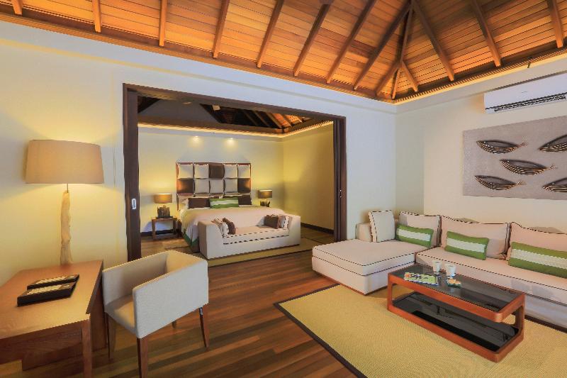 Niva Kurumba Maldives - Oda