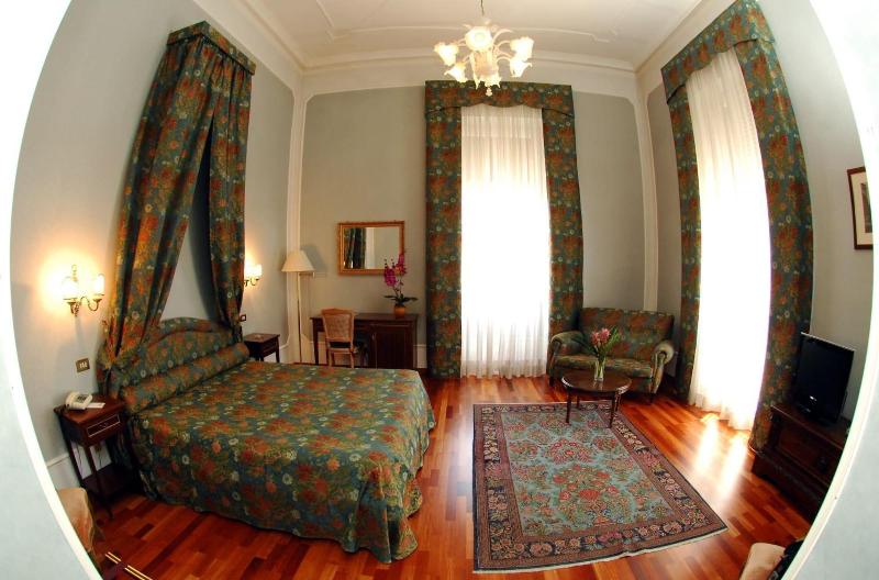 Grande Albergo Quattro Stagioni - Oda