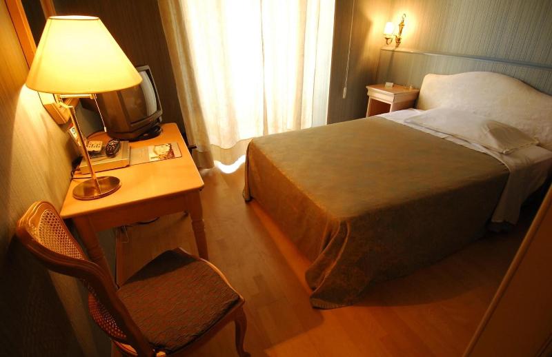 Grande Albergo Quattro Stagioni - Oda