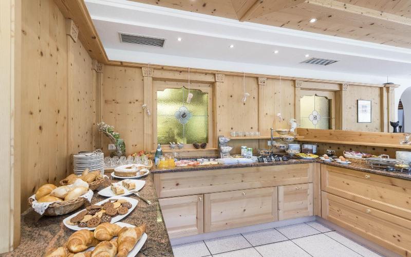 Hotel Weisses RÃ¶ssl - Cavallino Bianco - Restoran