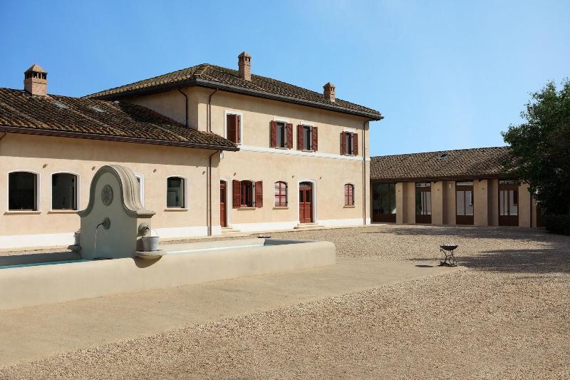 Borgo Pallavicini Mori - Genel