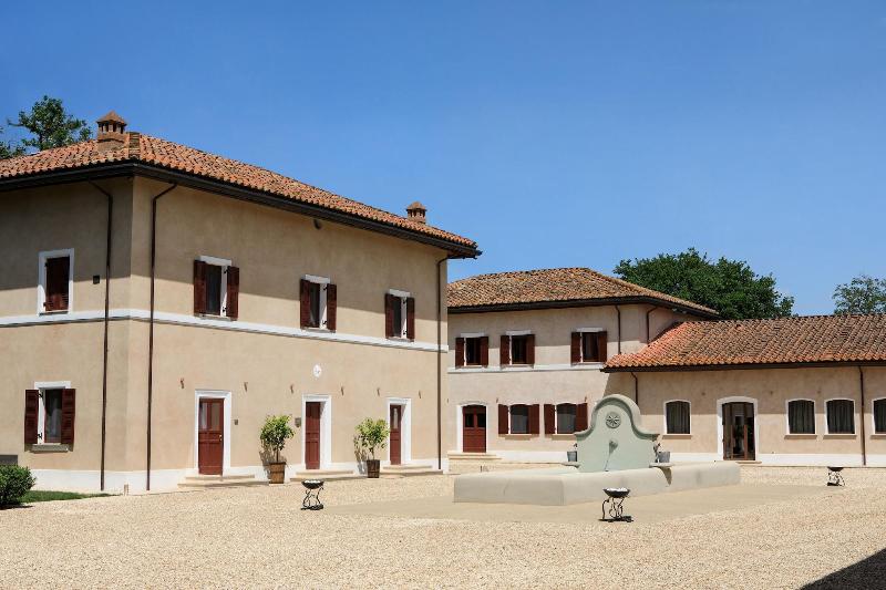 Borgo Pallavicini Mori - Genel