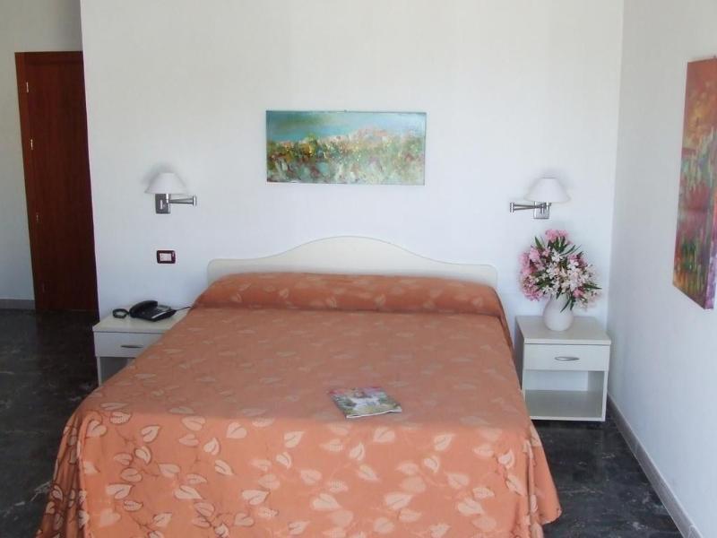 Hotel Pineta - Oda