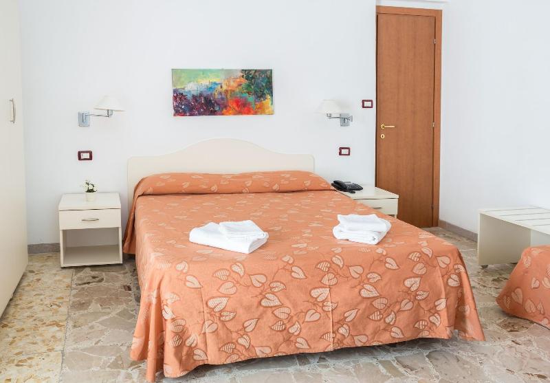 Hotel Pineta - Oda