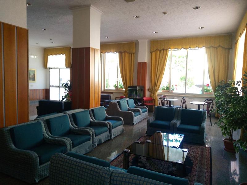 Hotel Fleming - Lobi