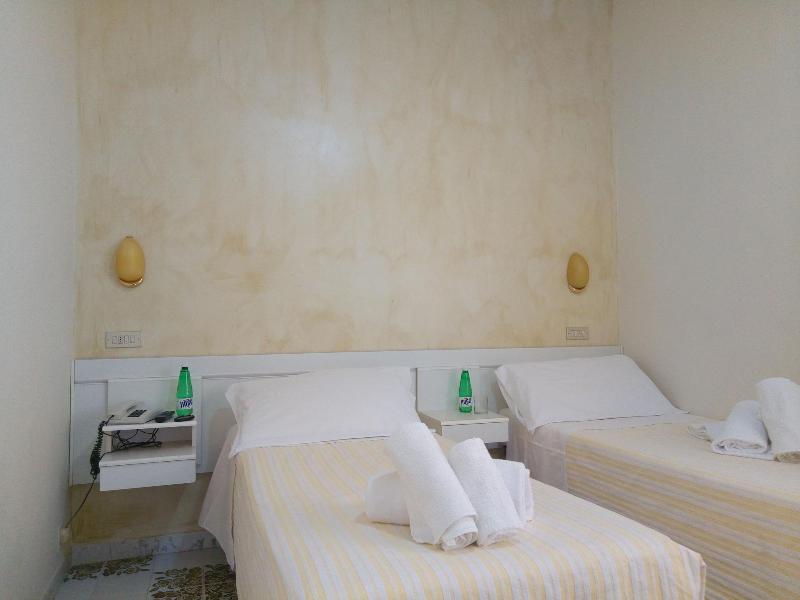 Hotel Fleming - Oda