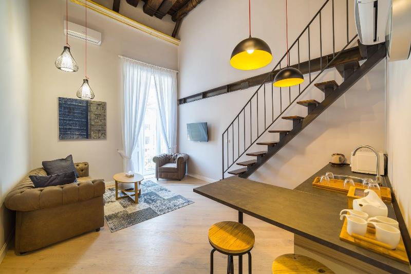 The Dante House - Oda
