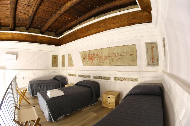 The Dante House - Oda