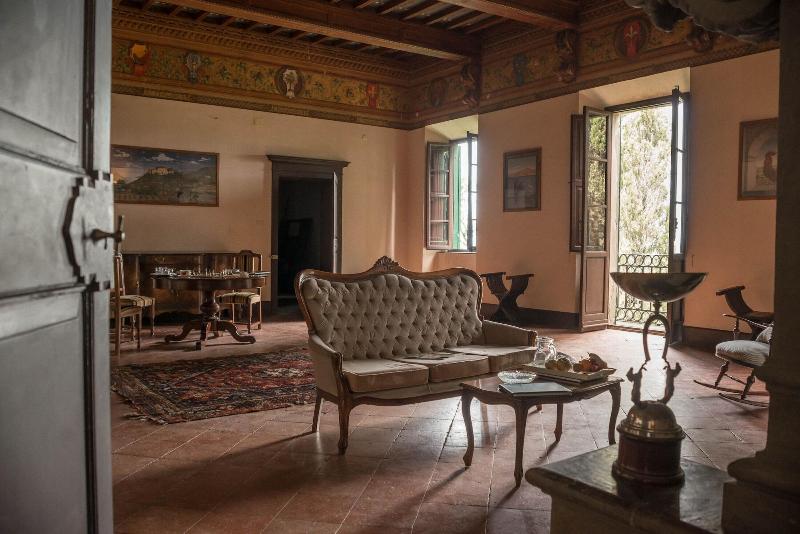 Tenuta di Poggio Cavallo - Lobi