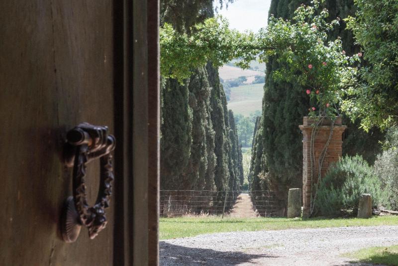 Tenuta di Poggio Cavallo - Genel