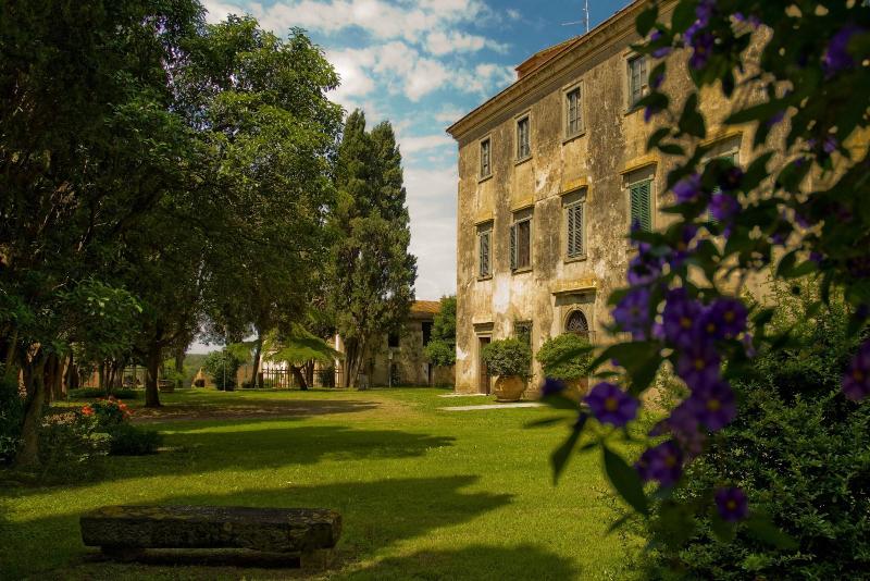 Tenuta di Poggio Cavallo - Genel