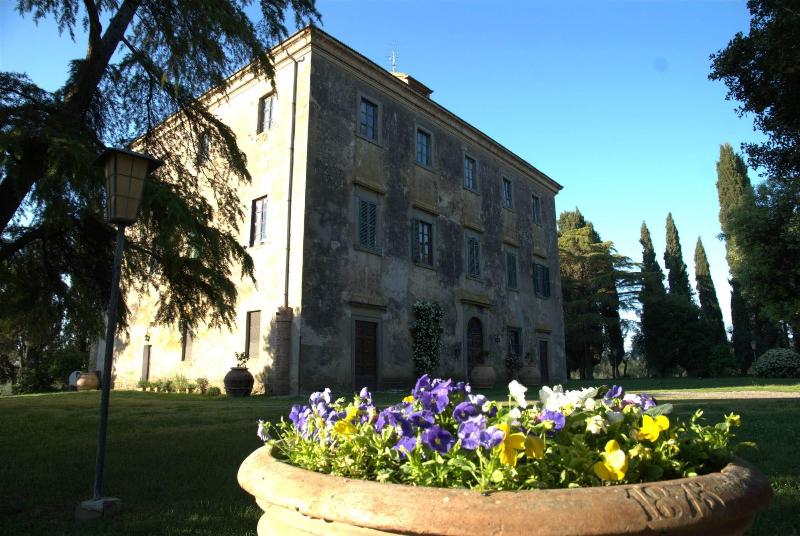 Tenuta di Poggio Cavallo - Genel