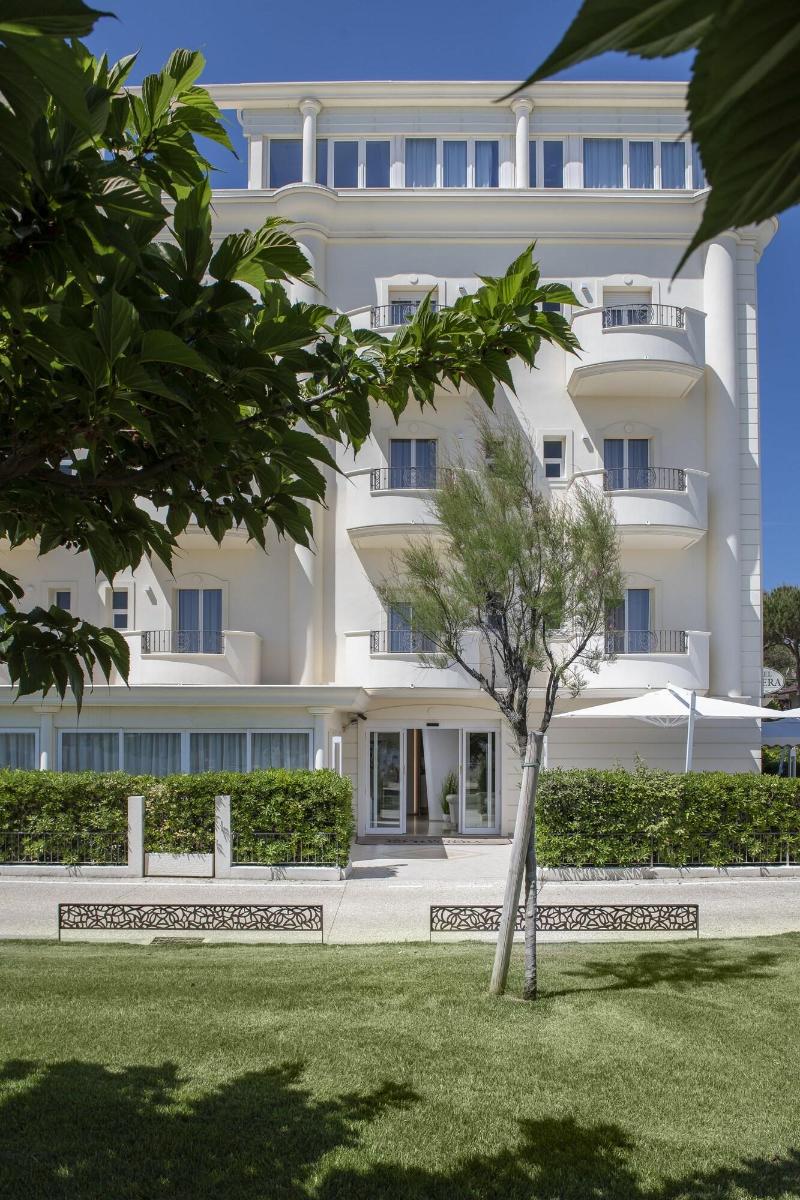 Hotel Riviera - Genel