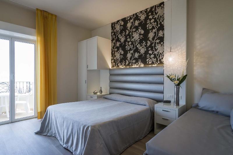 Hotel Riviera - Oda