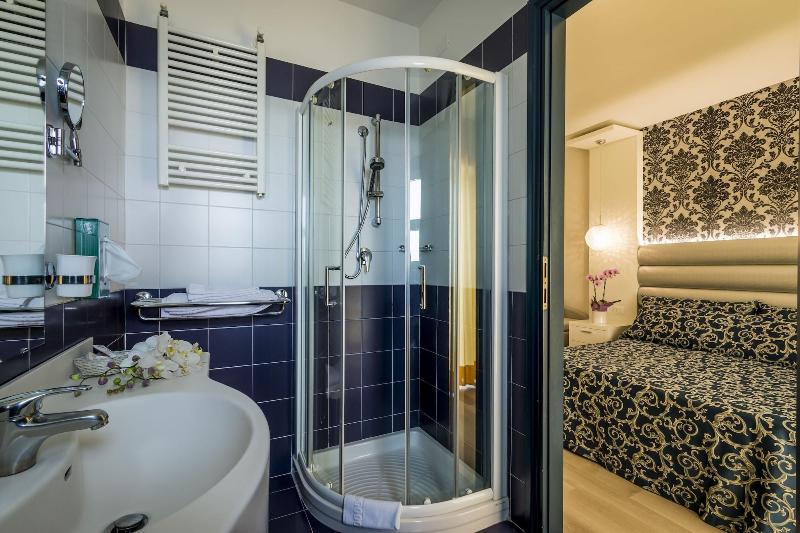 Hotel Riviera - Oda