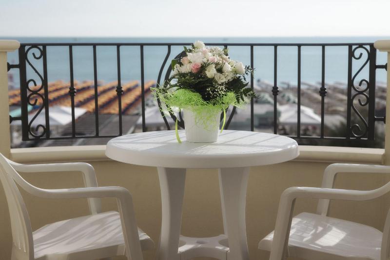 Hotel Riviera - Oda