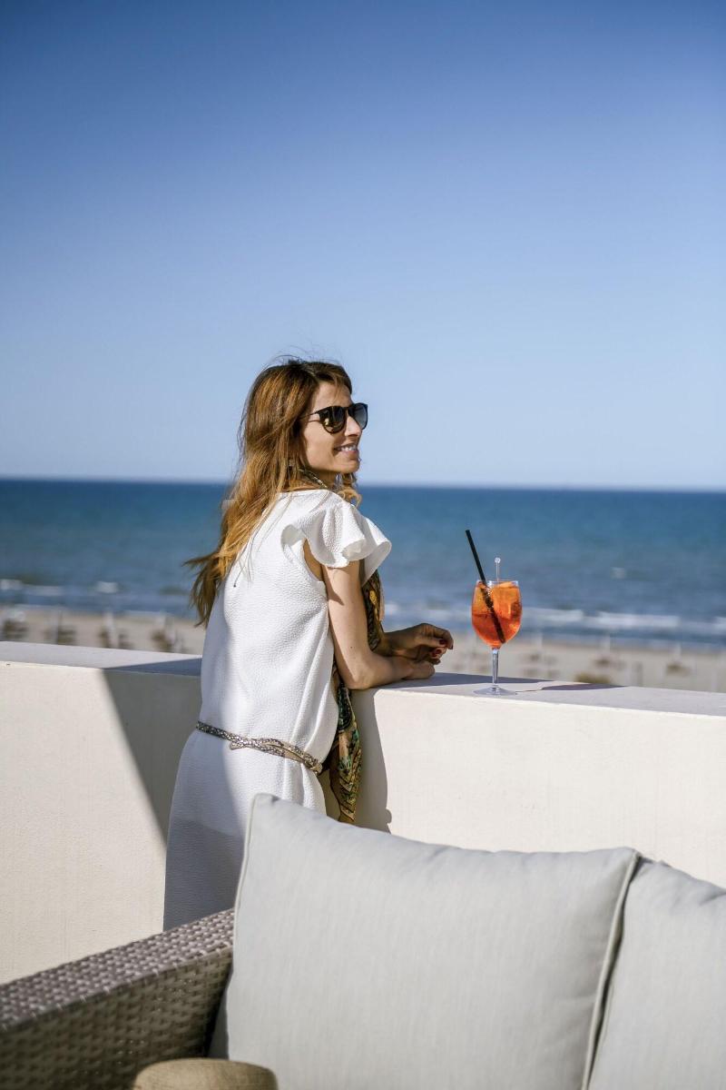 Hotel Riviera - Teras
