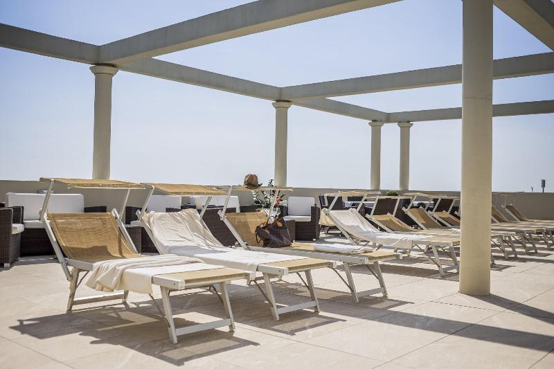 Hotel Riviera - Teras