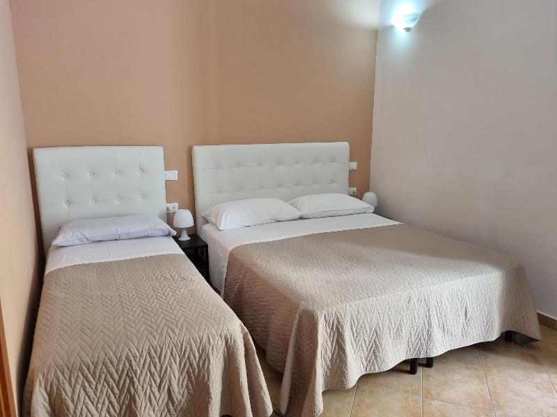 La Trinacria Bed & Breakfast - Oda