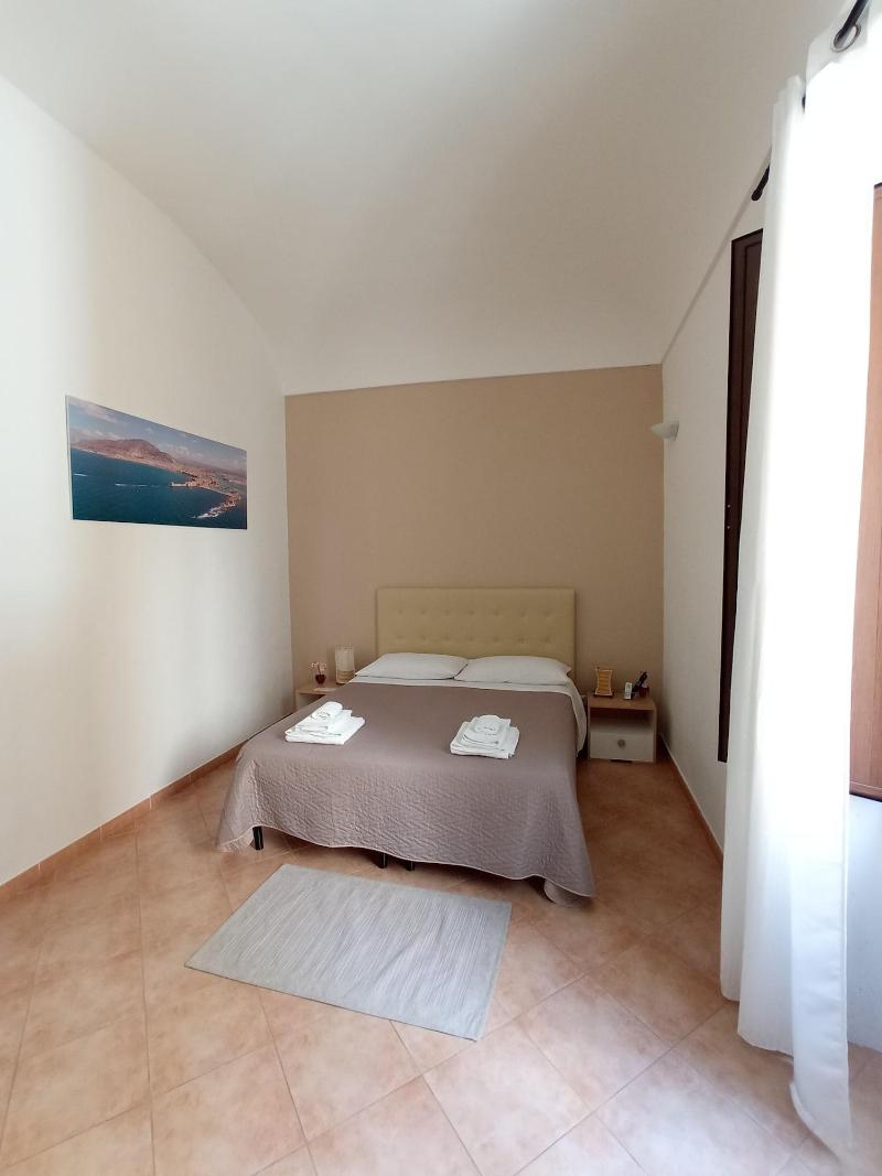 La Trinacria Bed & Breakfast - Oda
