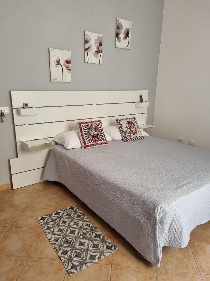 La Trinacria Bed & Breakfast - Oda