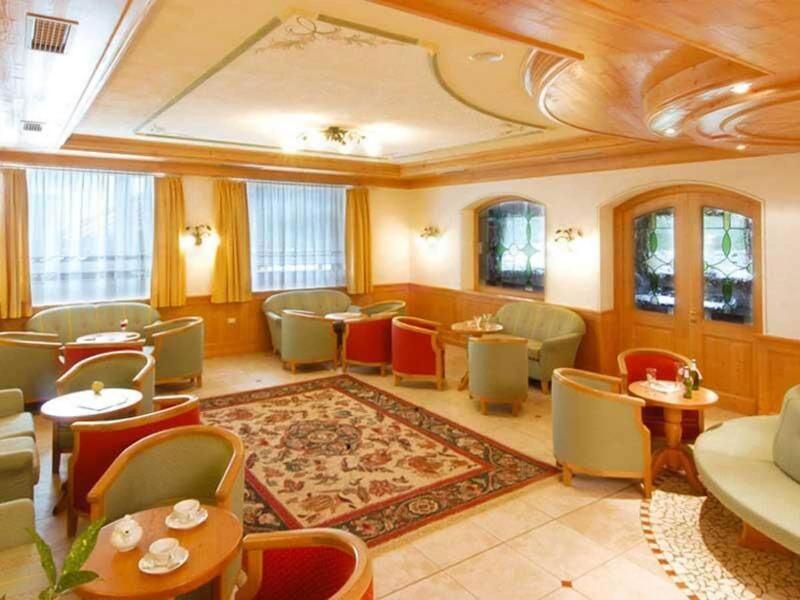 Hotel Cristallo - Lobi