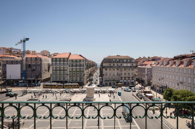 The Visionaire Apartments - Genel