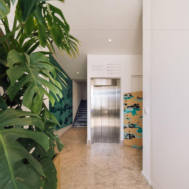 The Visionaire Apartments - Genel