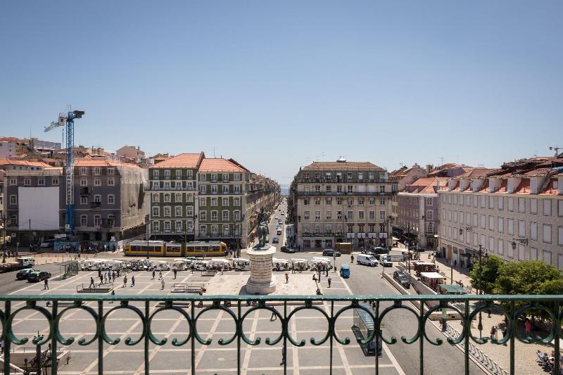 The Visionaire Apartments - Genel