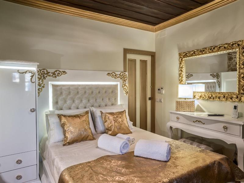 Solar Antigo Luxury Coimbra - Oda