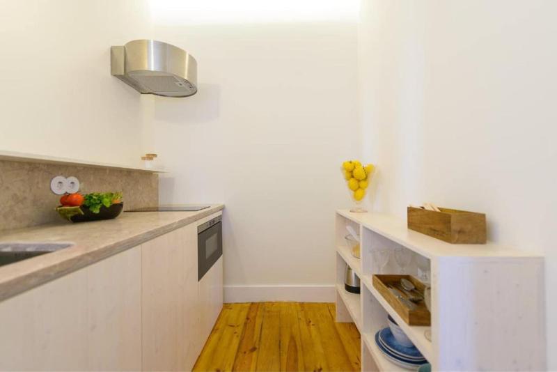 Dona Graca Lisbon Apartments - Oda