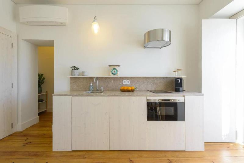 Dona Graca Lisbon Apartments - Oda