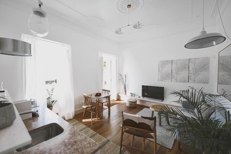 Dona Graca Lisbon Apartments - Oda