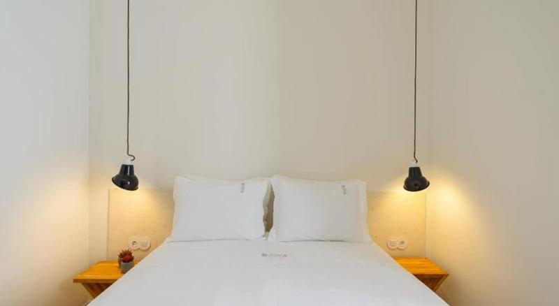 Dona Graca Lisbon Apartments - Oda