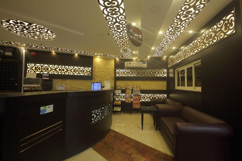City Center Plaza Aparthotel - Lobi