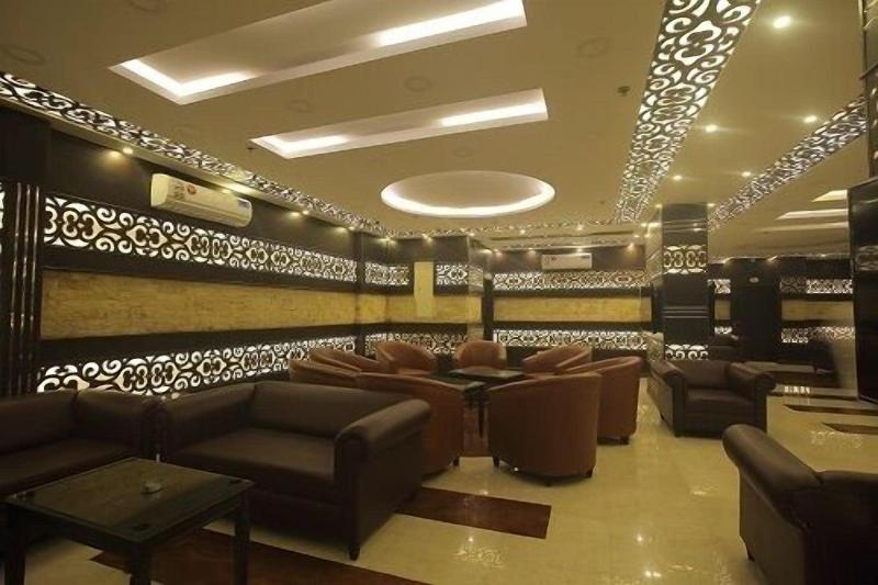 City Center Plaza Aparthotel - Lobi