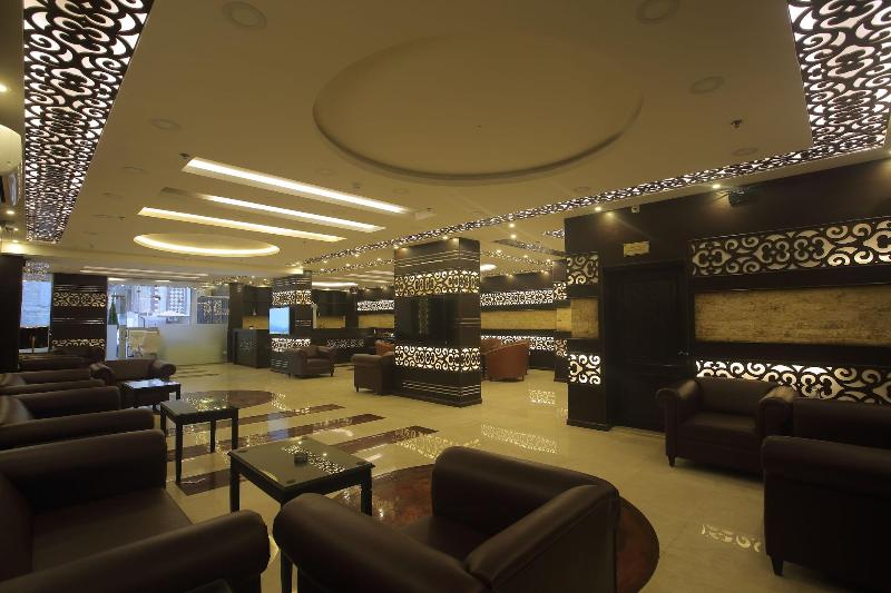 City Center Plaza Aparthotel - Lobi