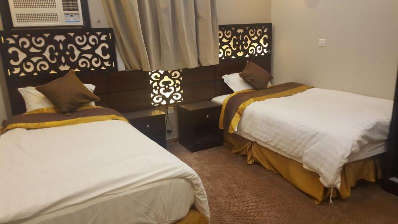 City Center Plaza Aparthotel - Oda