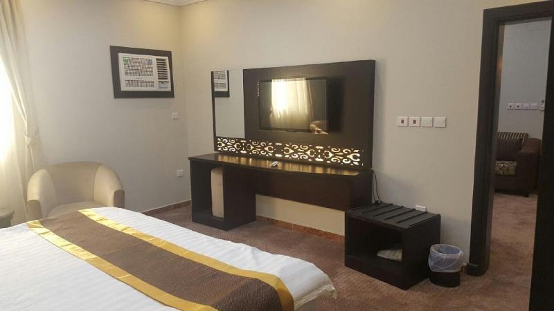 City Center Plaza Aparthotel - Oda