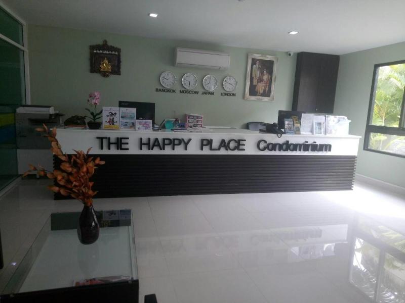Happy Place Condo - Lobi