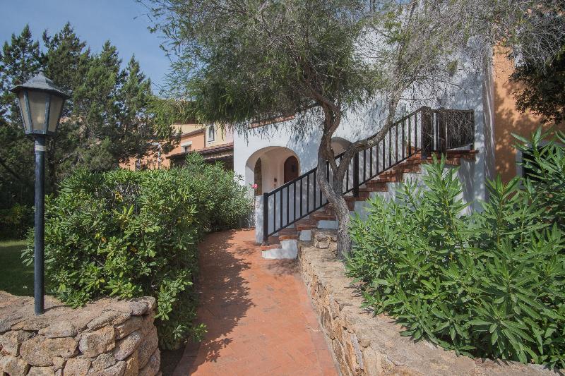 Il Giardino degli Oleandri - Lobi