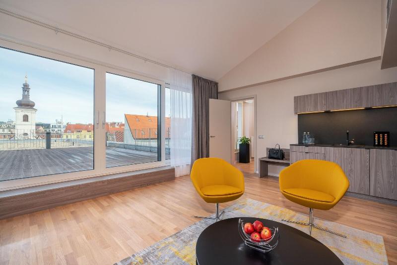 Hotel CUBE - Oda